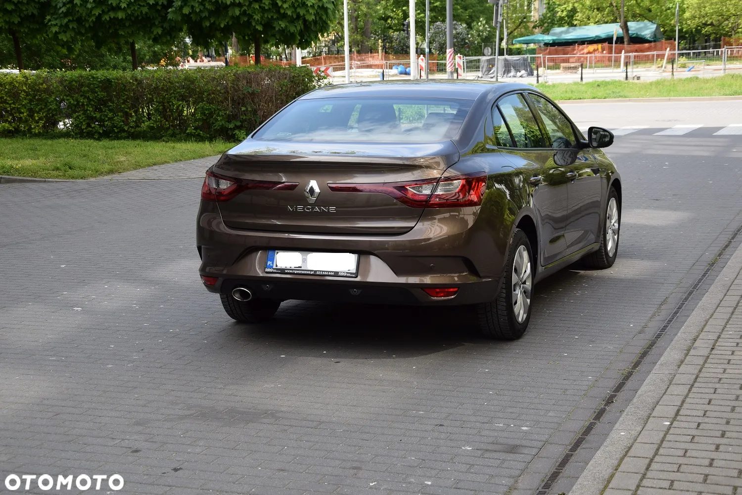 Renault Megane 1.6 SCe Business - 13