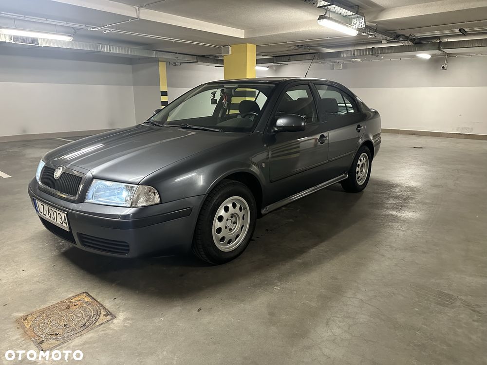 Skoda Octavia - 2