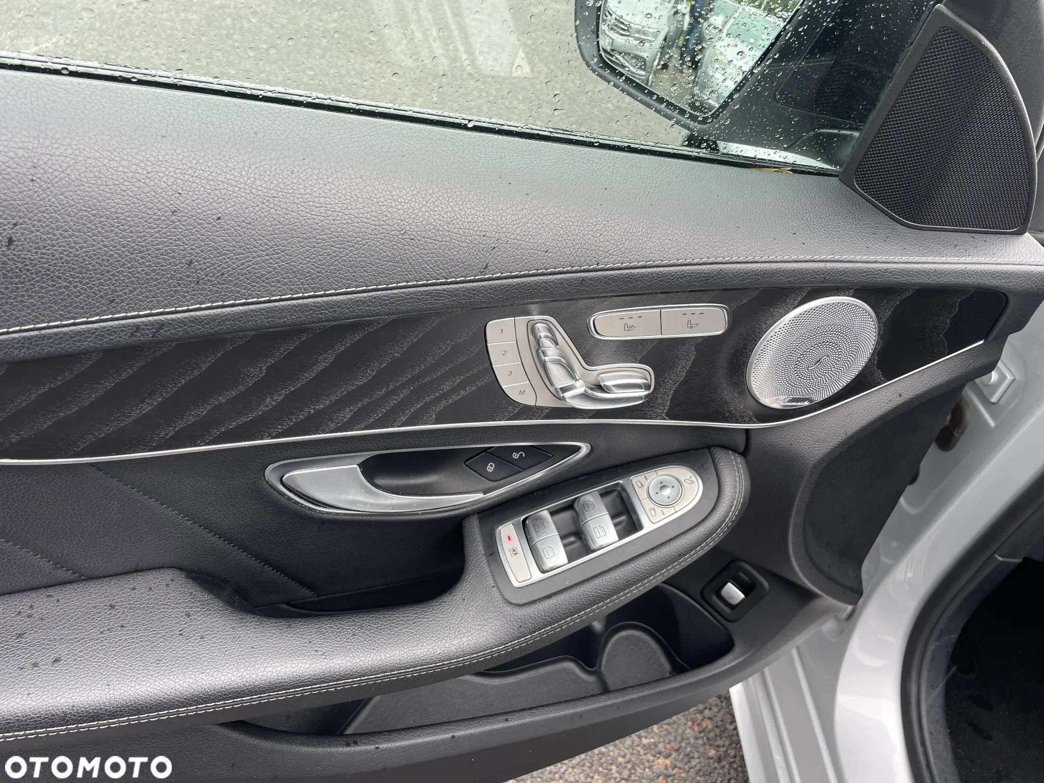 Mercedes-Benz Klasa C 400 4Matic T 7G-TRONIC AMG Line - 17