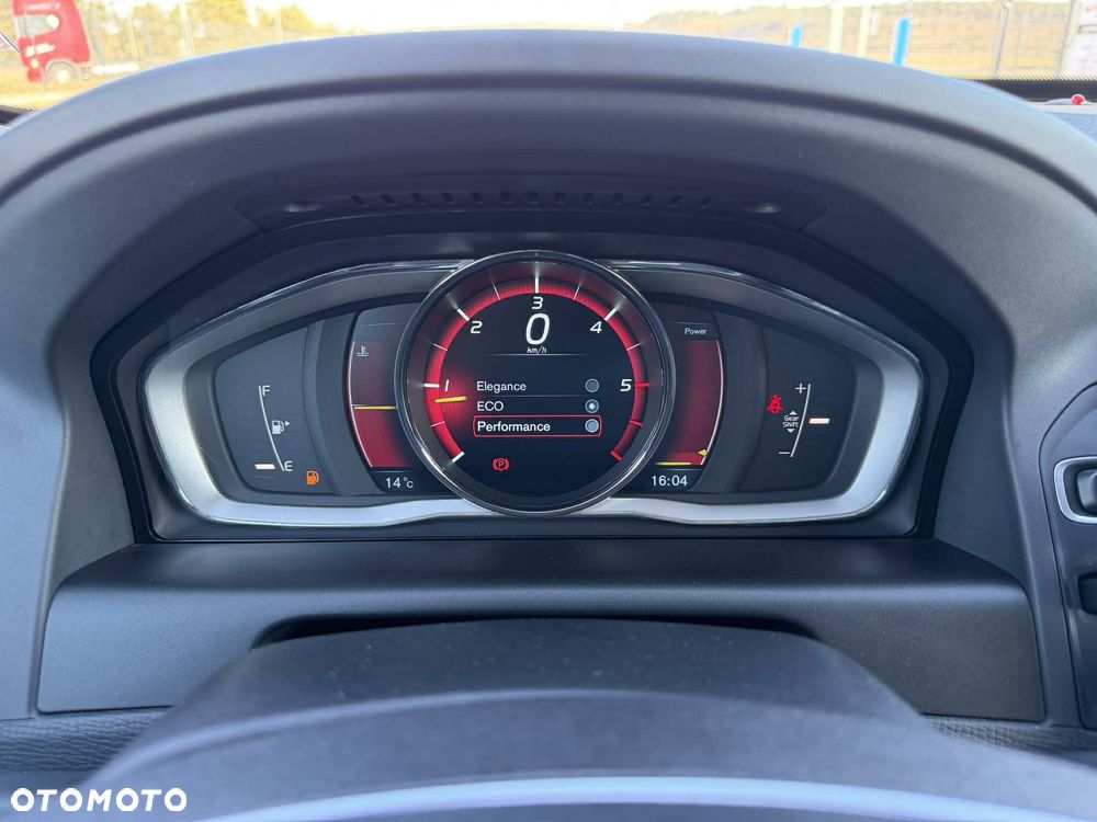 Volvo XC 60 D4 Edition Pro - 24