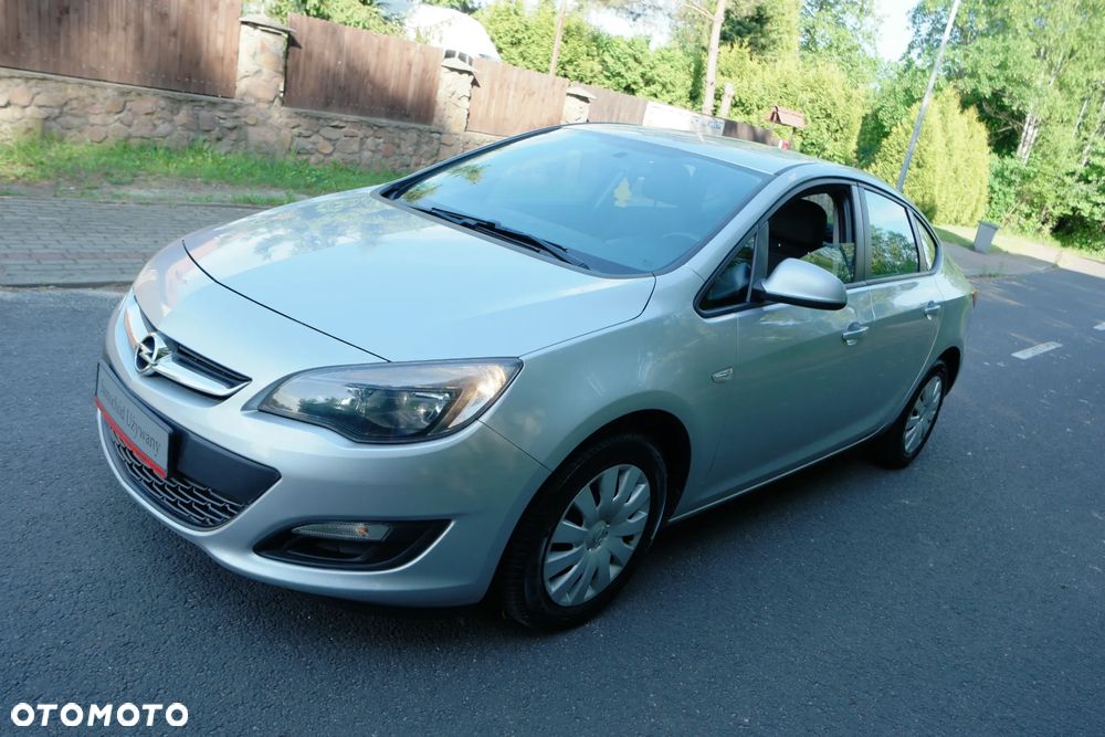 Opel Astra - 4