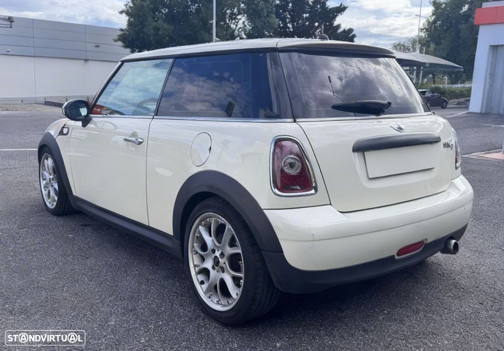 MINI 3 Portas Cooper D - 6