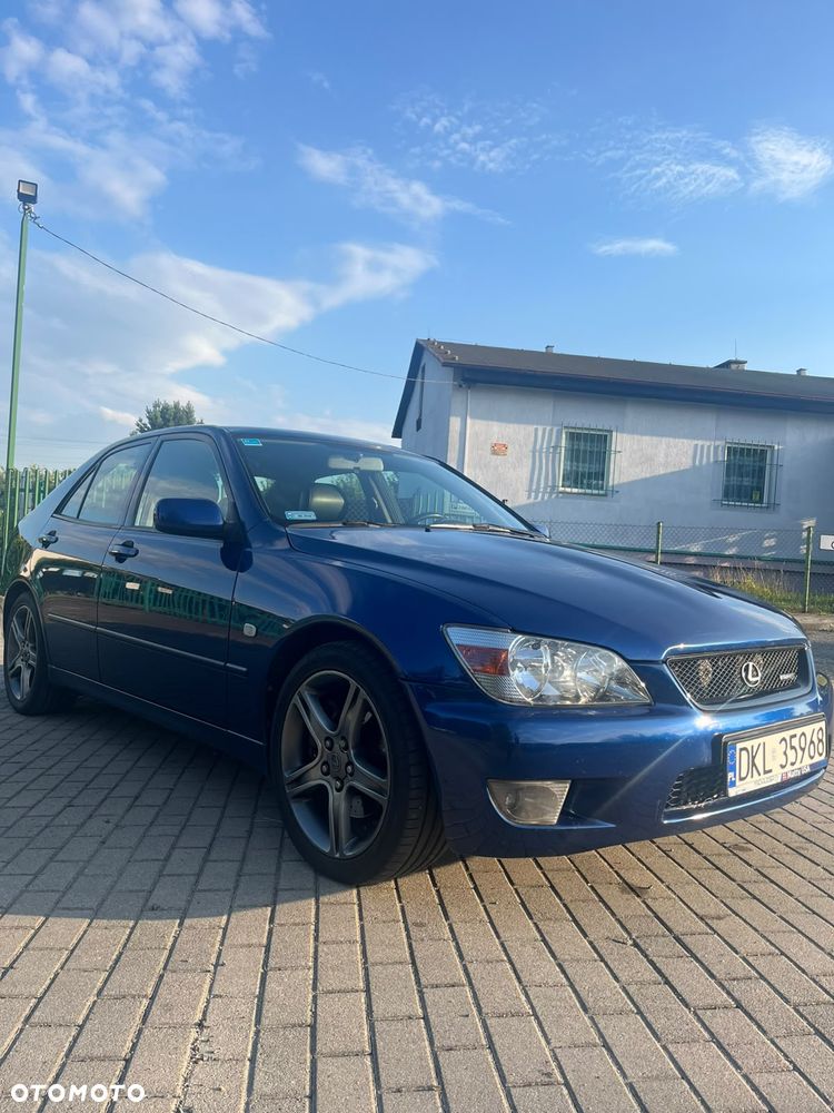 Lexus IS 200 Prestige - 2