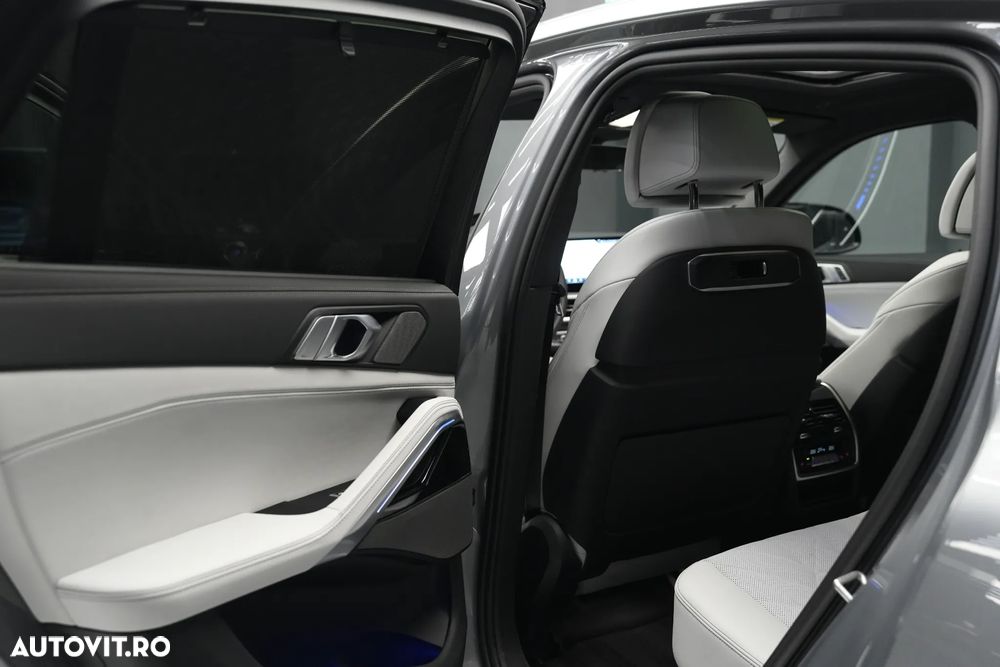 BMW X6 M M60i xDrive - 24