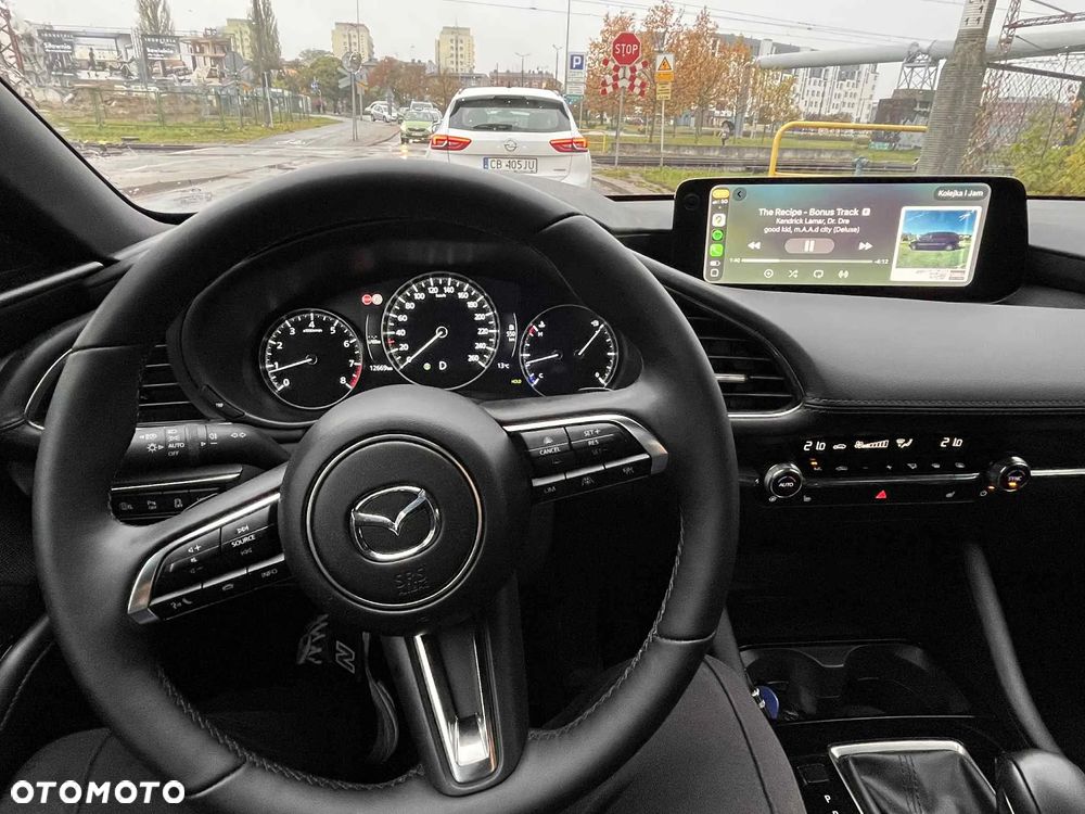 Mazda 3 - 13