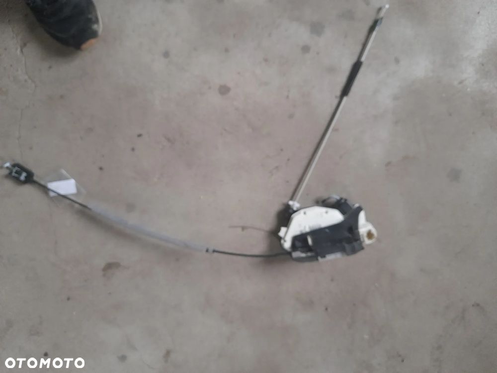 zamek przód lewy VW Seat Ibiza 6j IV 5N1837015N - 5