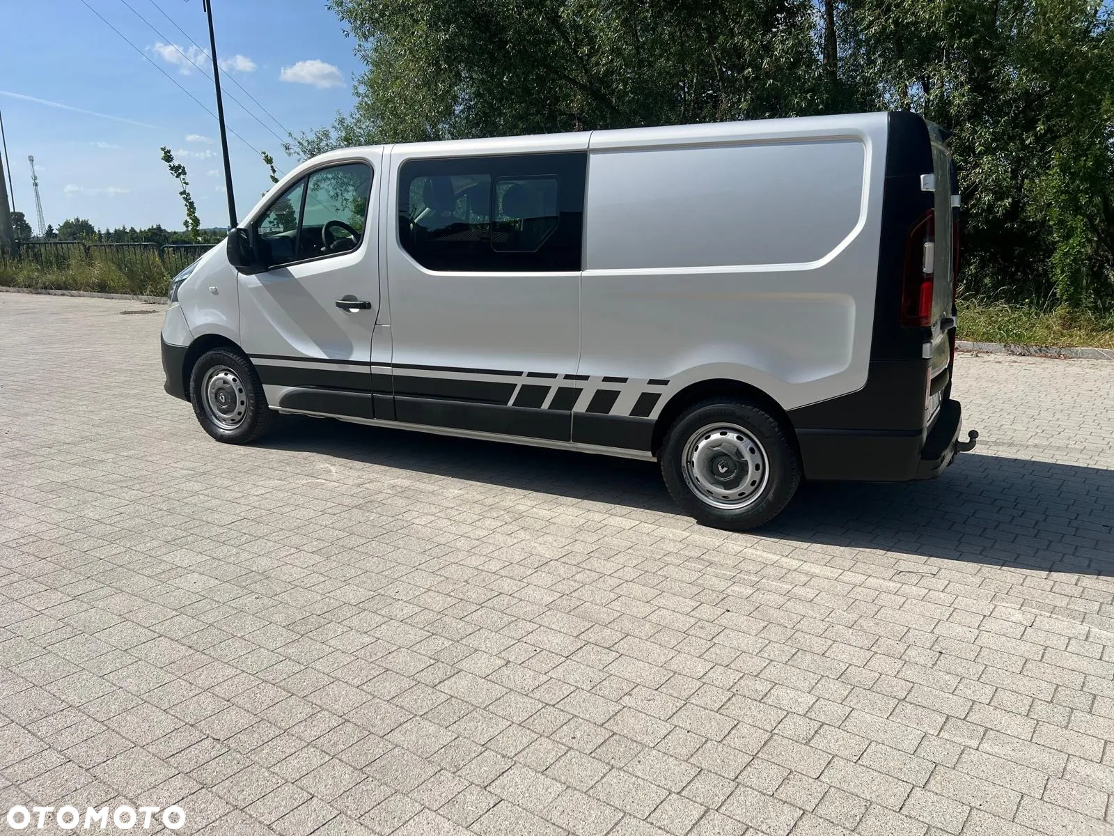 Renault Trafic L2H1 / 2.0 DCI / Brygadówka / 6 osób / - 7