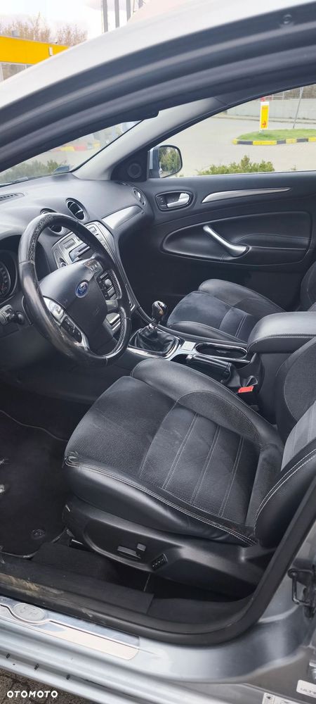 Ford Mondeo 2.0 TDCi Titanium X - 12