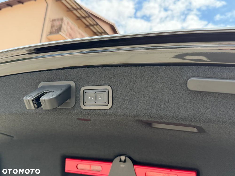 Audi A6 Limousine 2.0 TDI Quattro S tronic - 9
