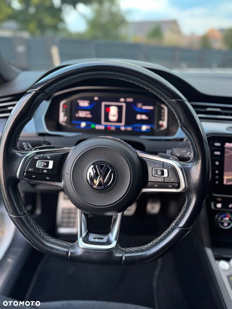 Volkswagen Arteon 2.0 TDI Bi-Turbo SCR 4Mot R-Line DSG - 13