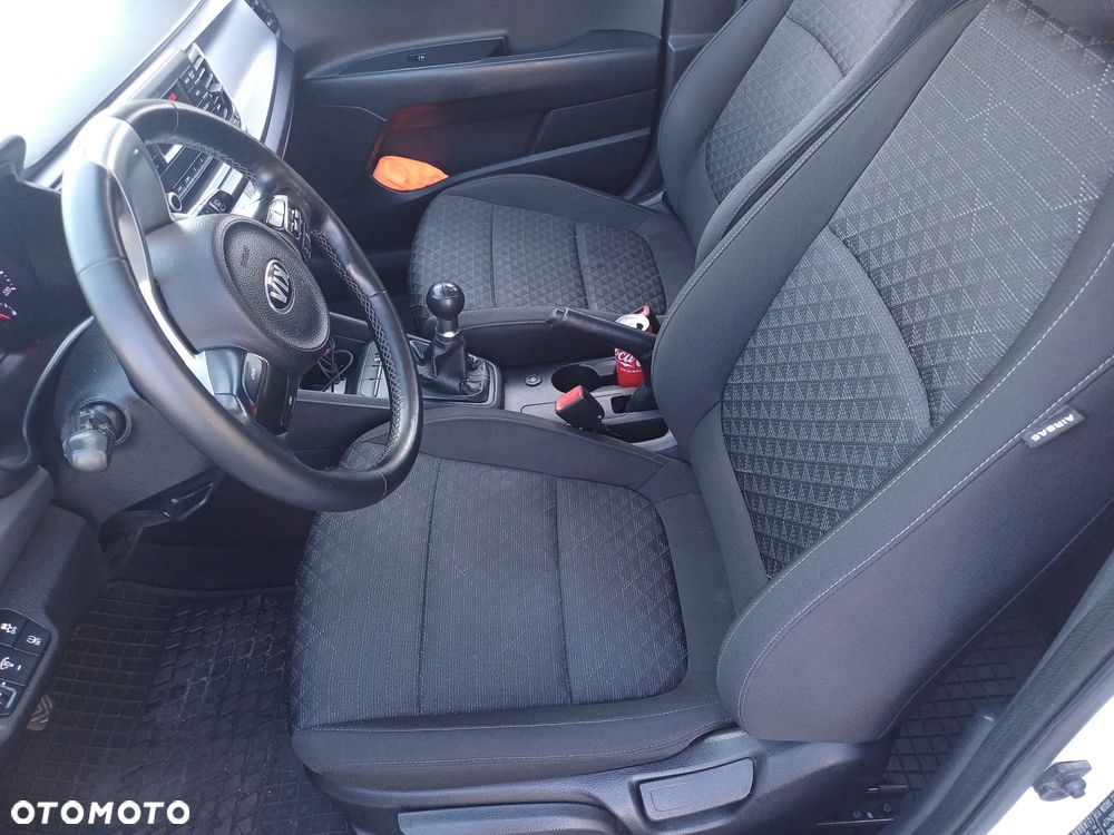 Kia Rio 1.2 M - 9
