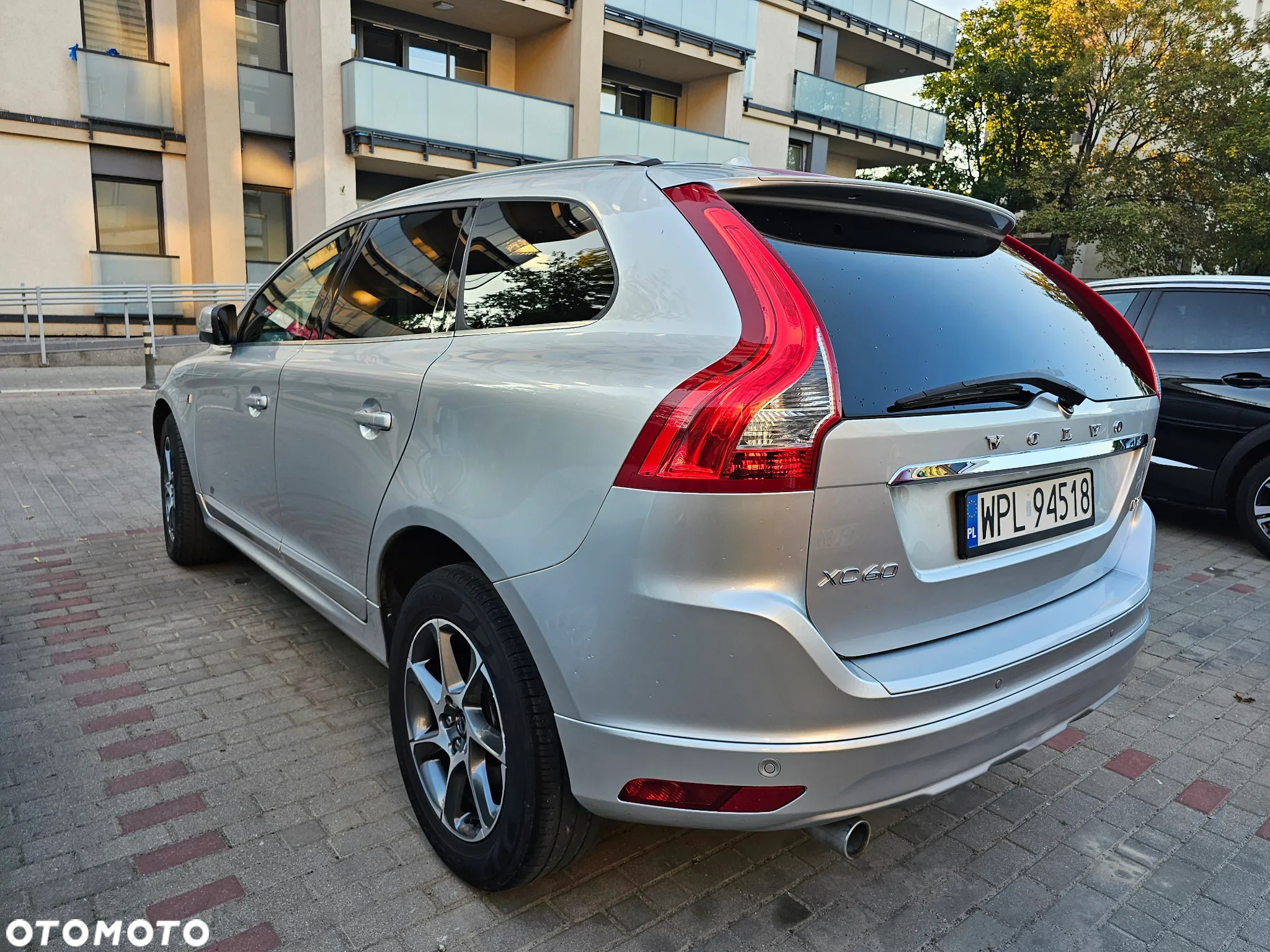 Volvo XC 60 D3 Drive-E Ocean Race - 39