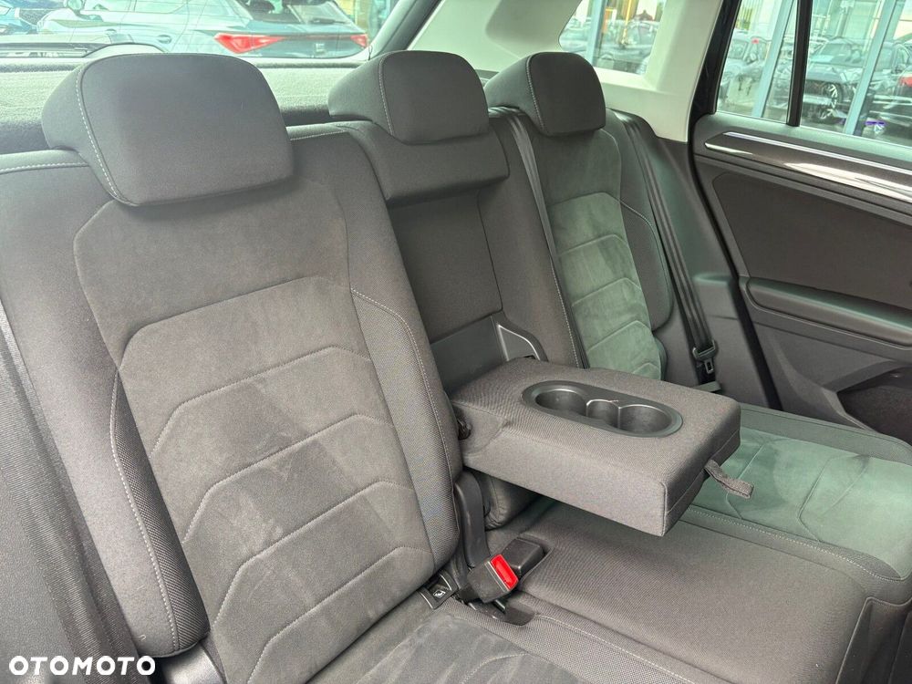 Volkswagen Tiguan 2.0 TDI SCR 4Mot Elegance DSG - 16