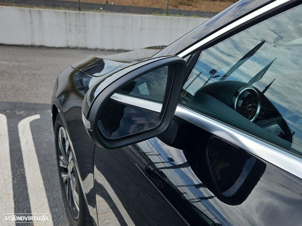 Mercedes-Benz CLA 180 d Style Plus Aut. - 17