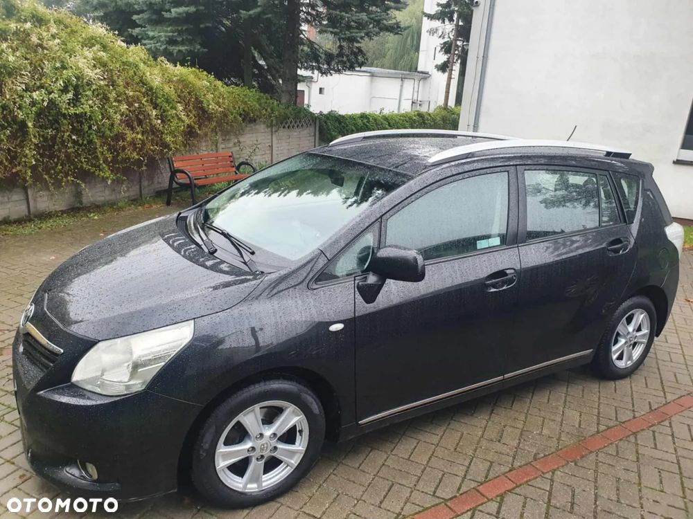 Toyota Verso 2.0 D-4D 2010 7os - 2