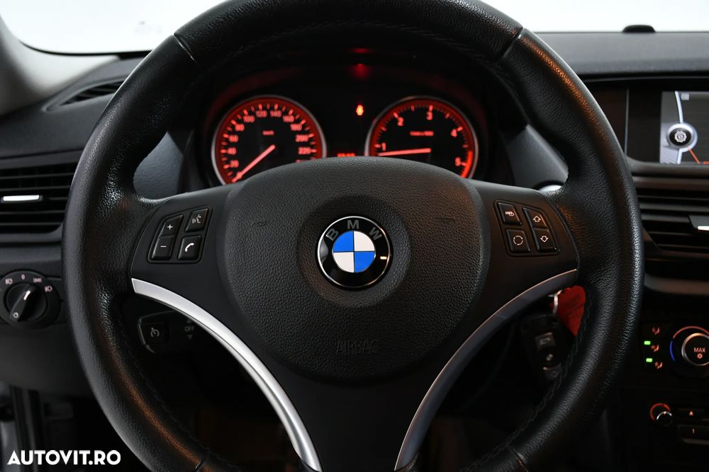 BMW X1 sDrive18d Aut. - 23