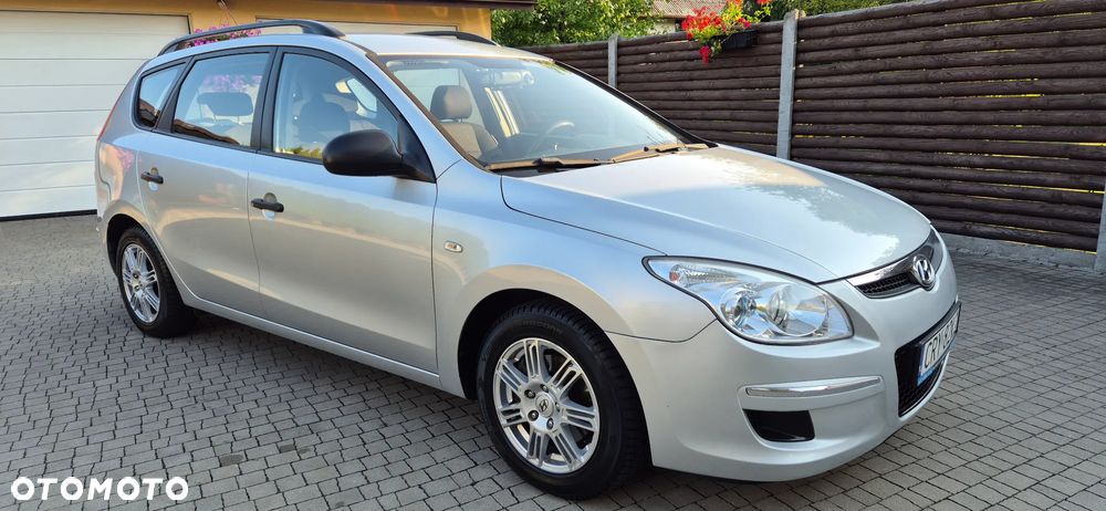 Hyundai i30 1.6 Comfort - 4