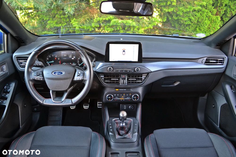 Ford Focus - 20