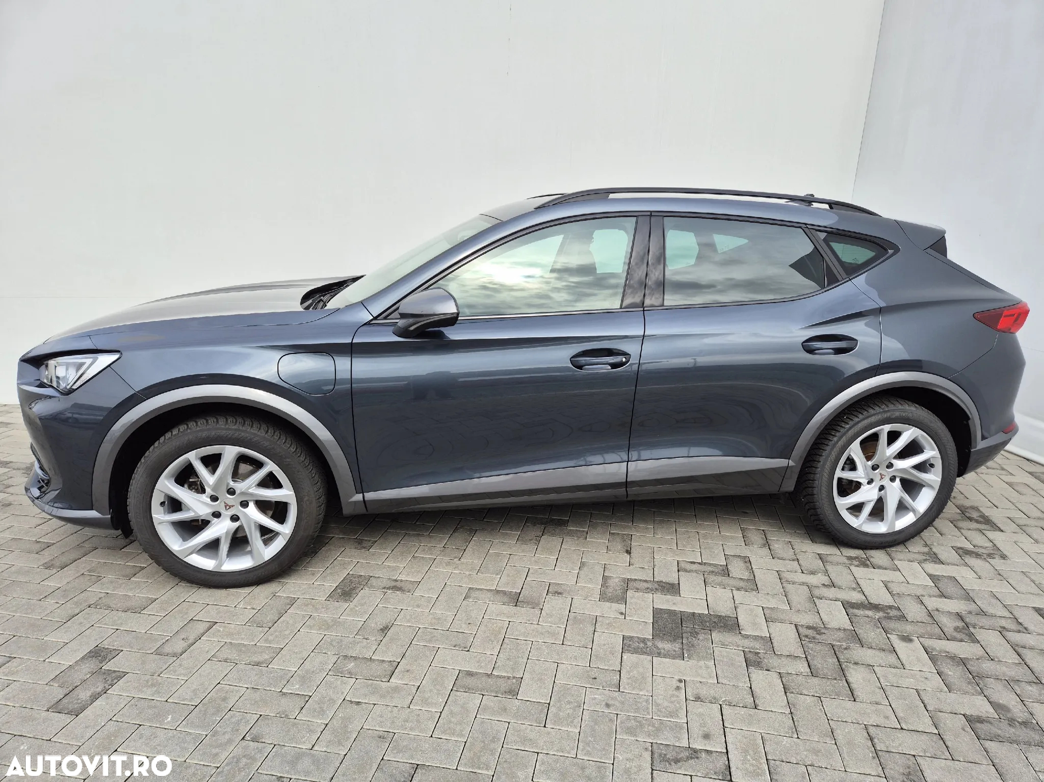 Cupra Formentor 1.4 e-Hybrid DSG - 2