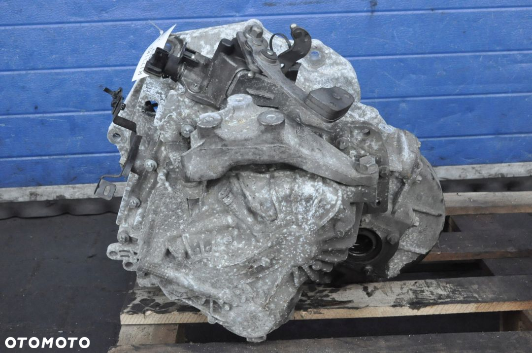 ASTRA J IV 1.6 CDTI 110KM SKRZYNIA M32 102tys km - 3