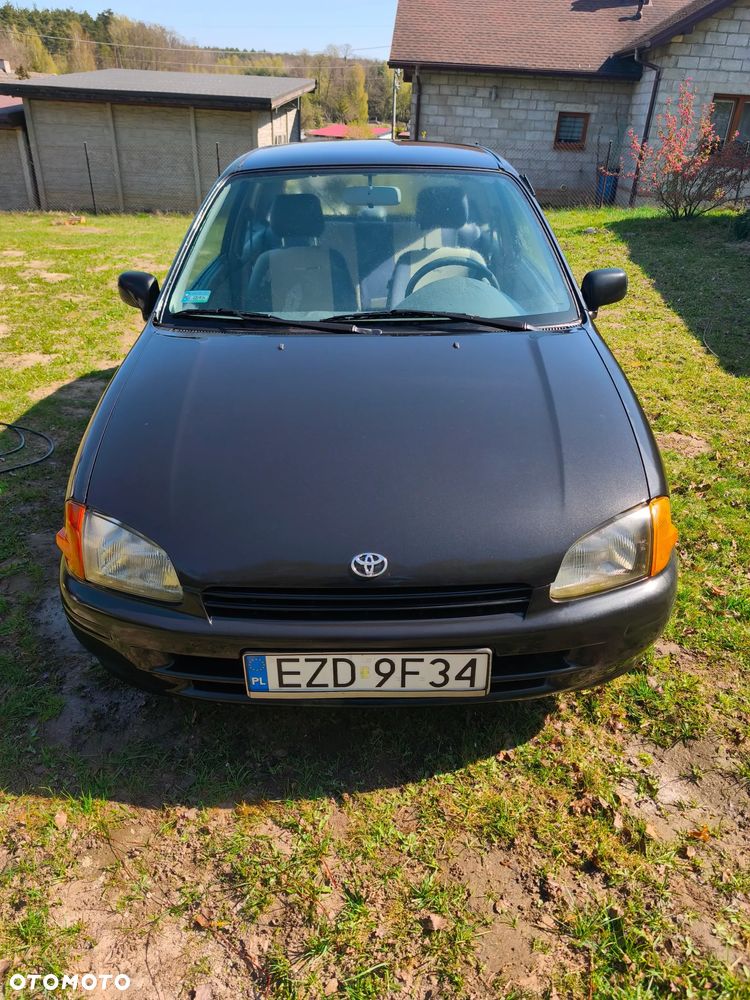 Toyota Starlet 1.4 - 1