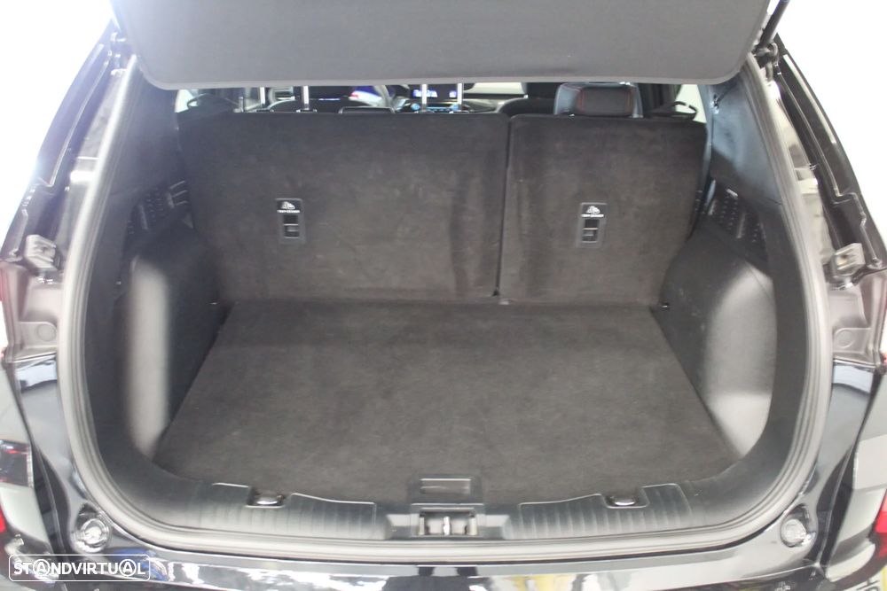 Ford Kuga 1.5 EcoBoost ST-LINE - 21