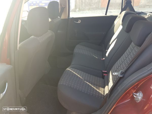Para Peças Renault Megane Ii Caixa/Combi (Km_) - 6