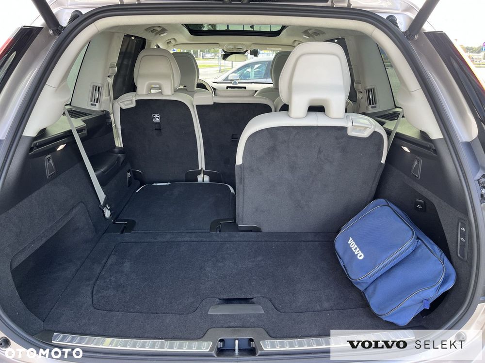 Volvo XC 90 - 39