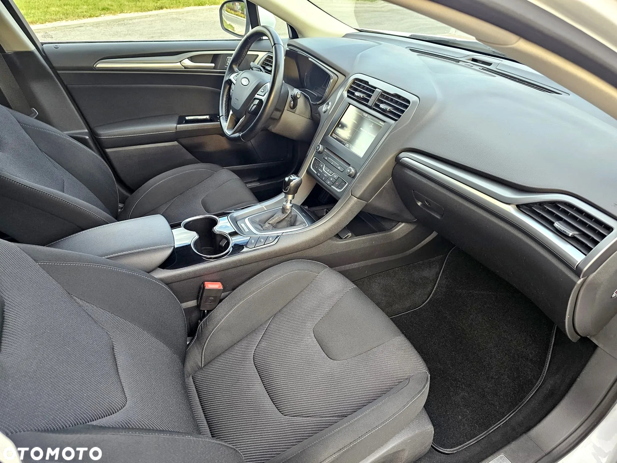 Ford Mondeo 2.0 TDCi Titanium - 22