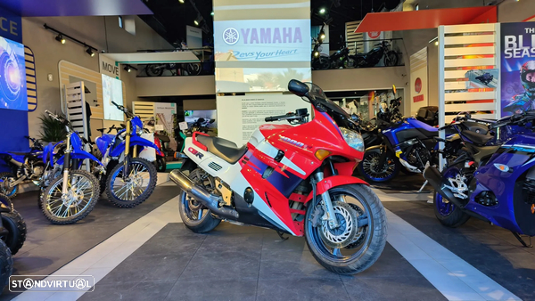 Honda CBR  1000F