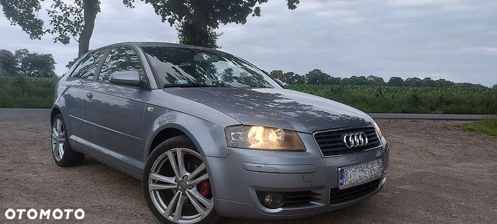 Audi A3 Sportback - 1