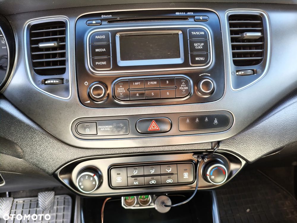 Kia Venga - 23