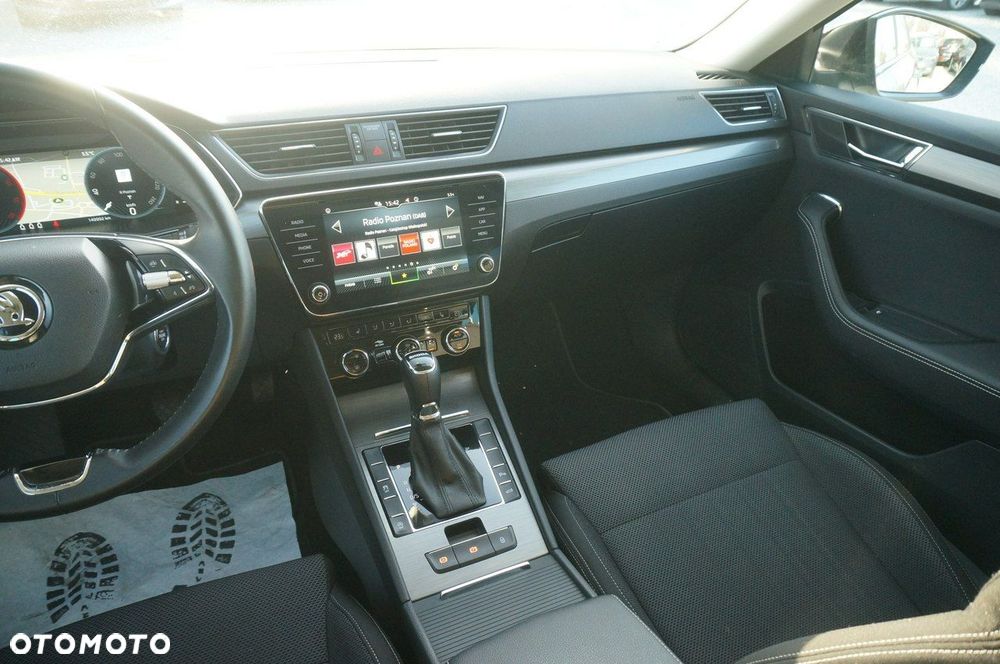 Skoda Superb 2.0 TDI SCR Style DSG - 17