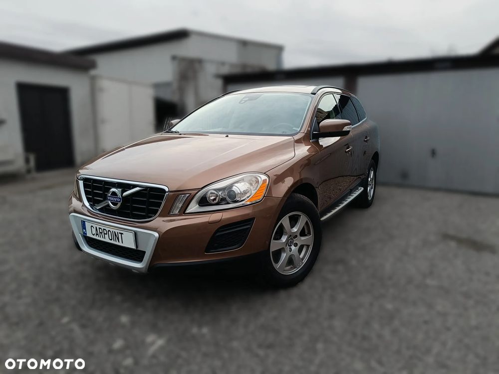 Volvo XC 60 DRIVe R Design - 2