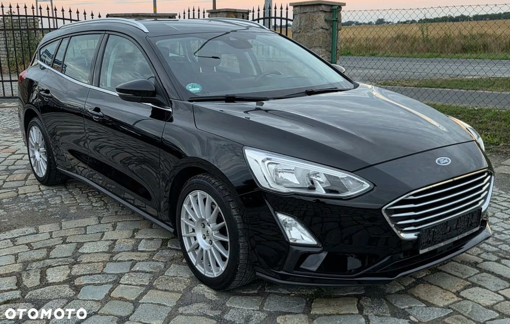 Ford Focus 1.0 EcoBoost Titanium - 2