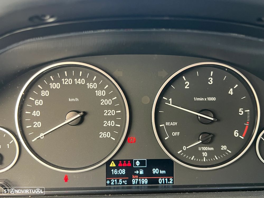 BMW 318 d xDrive Advantage - 20