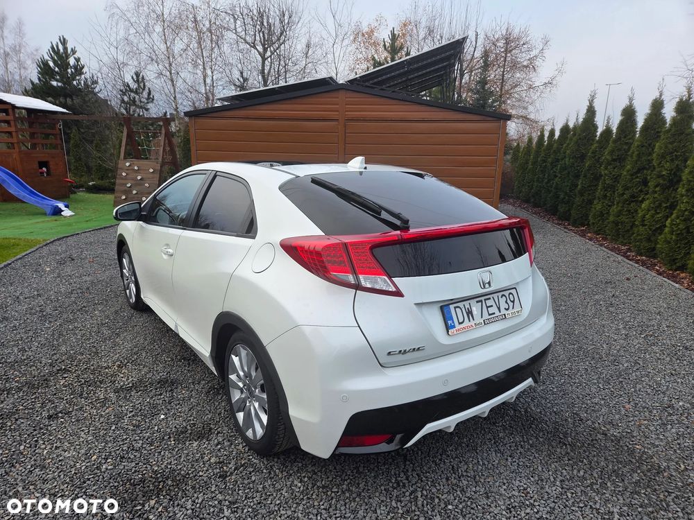 Honda Civic 1.8 Executive NAVI - 9