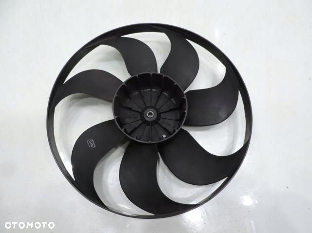 WENTYLATOR CHŁODNICY AUDI A3 8L 1.8T - 6