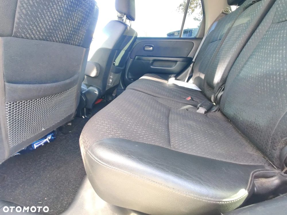 Honda CR-V 2.0i LS - 19