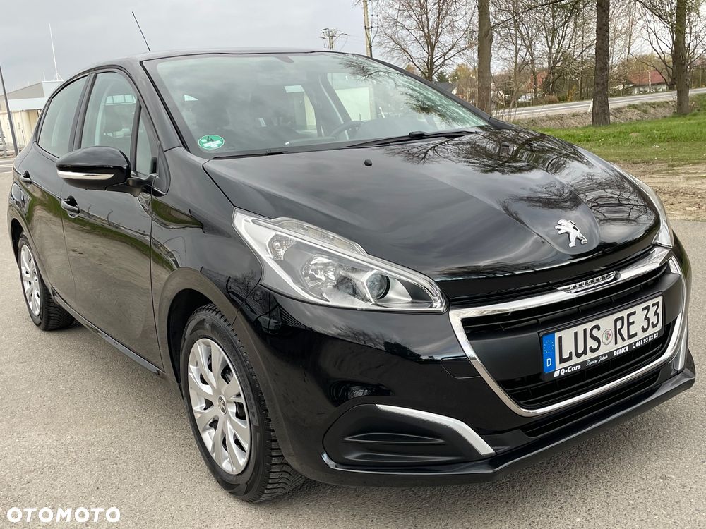 Peugeot 208 - 37
