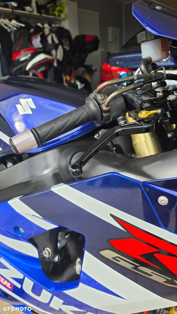 Suzuki GSX-R - 13