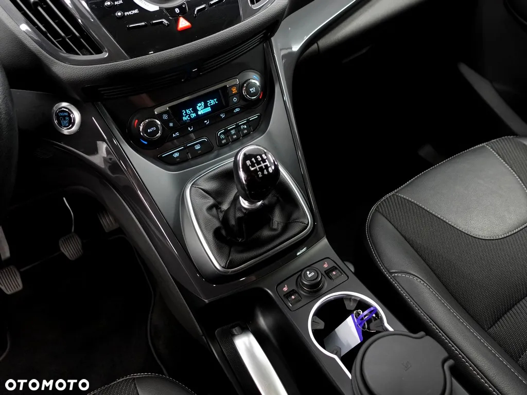 Ford Kuga 2.0 TDCi AWD Titanium - 20