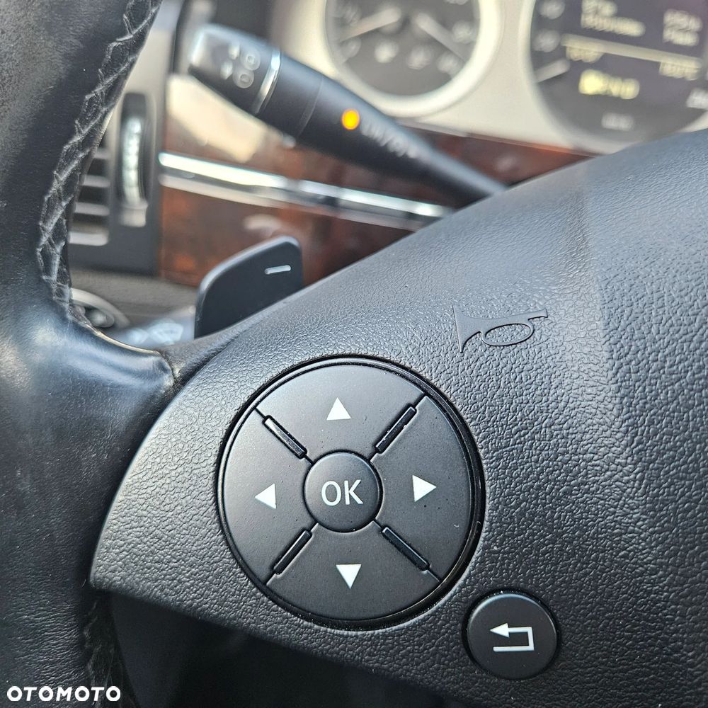 Mercedes-Benz GLK - 39