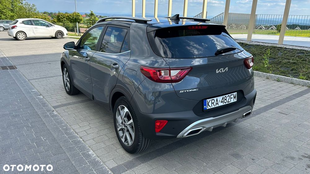 Kia Stonic 1.0 T-GDI 120 Platinum Edition - 4