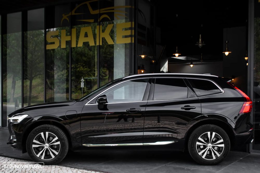 Volvo XC 60 T6 AWD Essential - 2