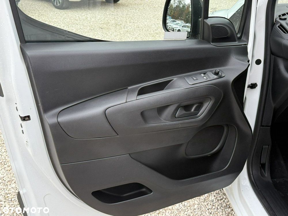 Toyota Proace City - 11