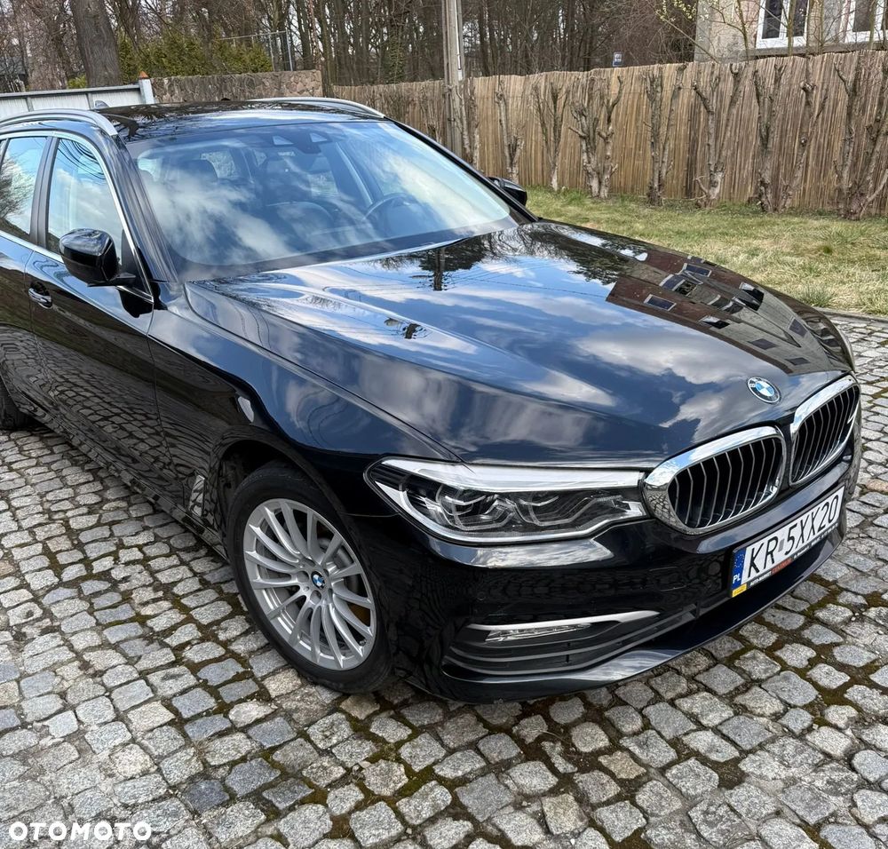 BMW Seria 5 530d xDrive Sport Line - 1