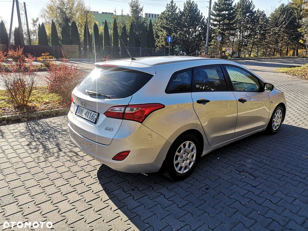 Hyundai i30 1.6 CRDi Trend - 26