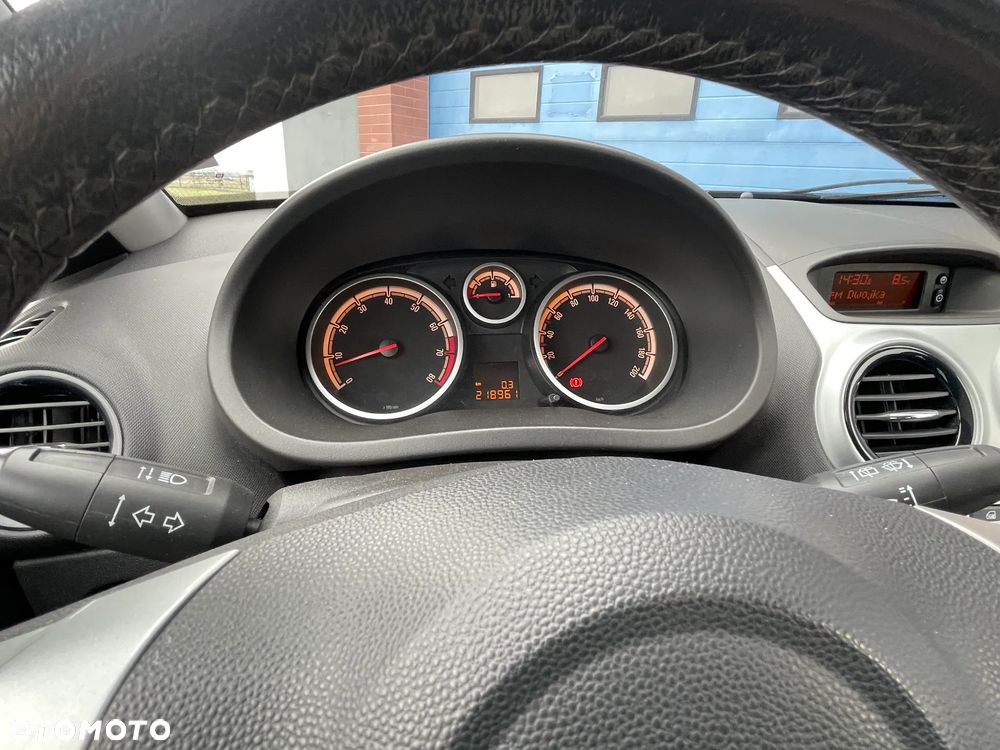 Opel Corsa 1.4 16V Color Edition - 16