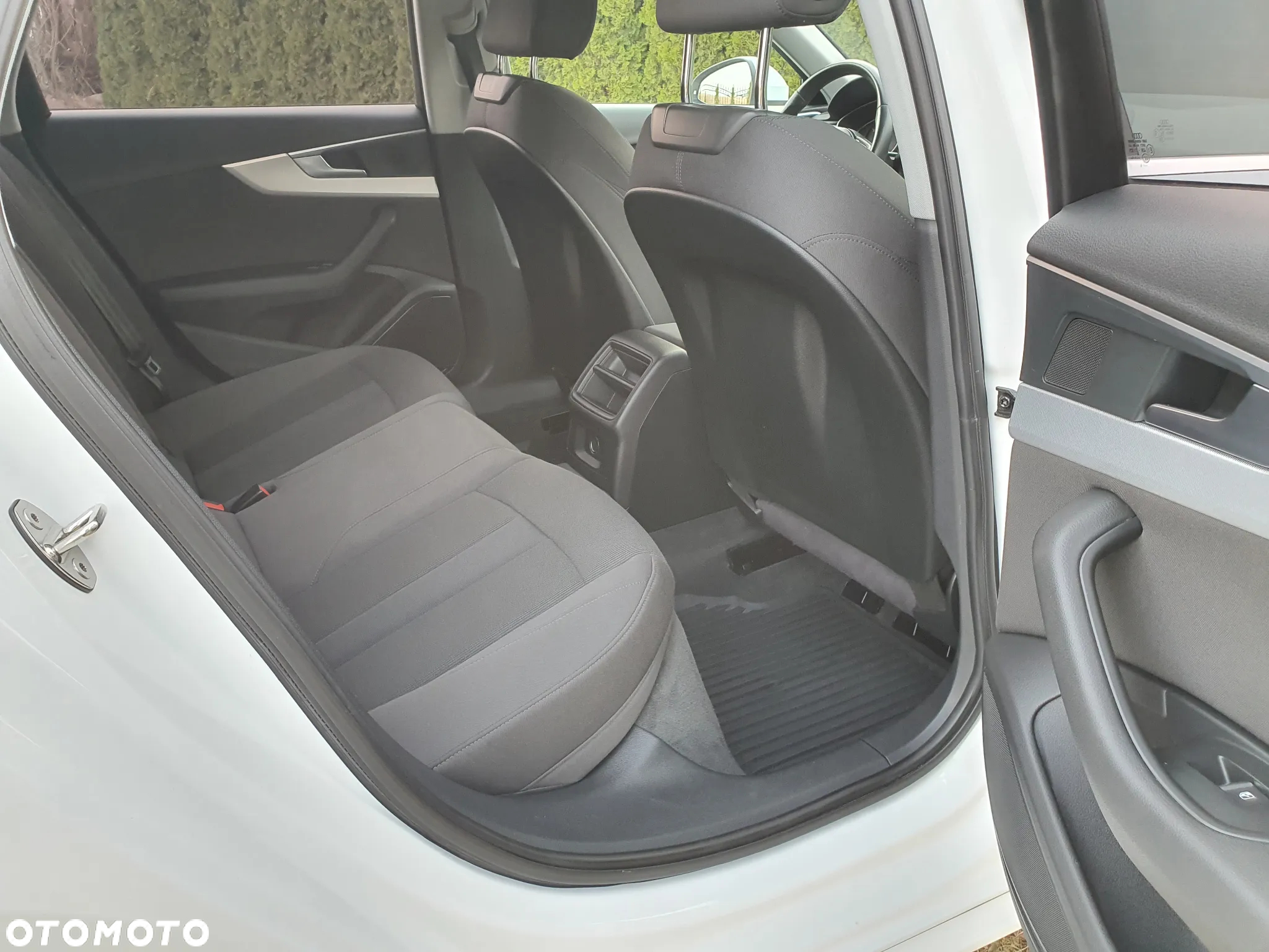 Audi A4 2.0 TDI Quattro S tronic - 24